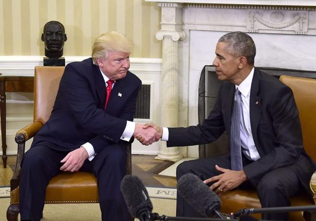 Someone's Photoshopped how Obama could've reacted to Trump's White House visit