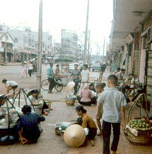 http://www.vnafmamn.com/saigon_photo/Saigon_Old15.jpg