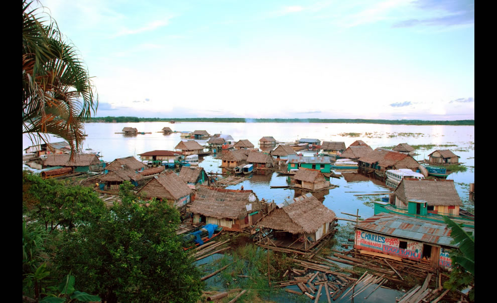 Amazonas floating village, Iquitos