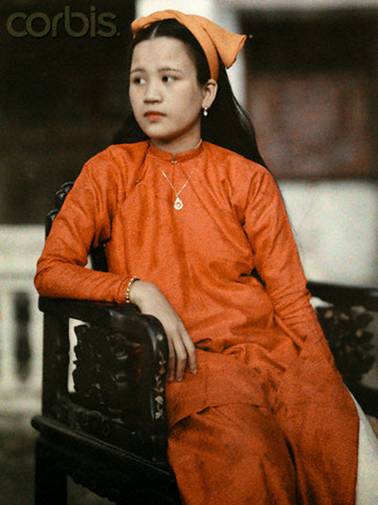 http://www.songvang.net/Hue_Images_1/daughter-of-royalty_1931.jpg